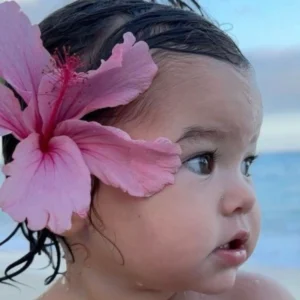 र से नाम गर्ल हिन्दू