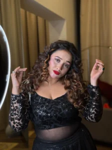 majra mastram web series actress name