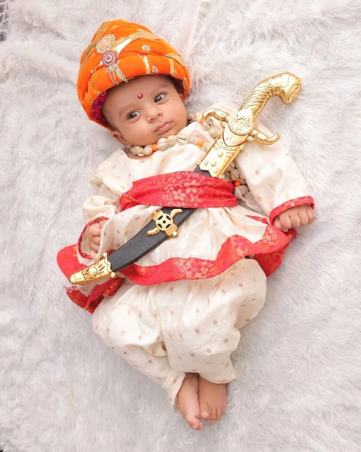 राजघराण्यातील मुलांची नावे मराठी